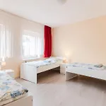 W4-8 Messe Monteurzimmer Colonia