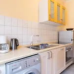 W4-8 Messe Monteurzimmer * Colonia