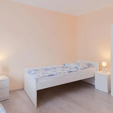 W4-8 Messe Monteurzimmer * Kolonia