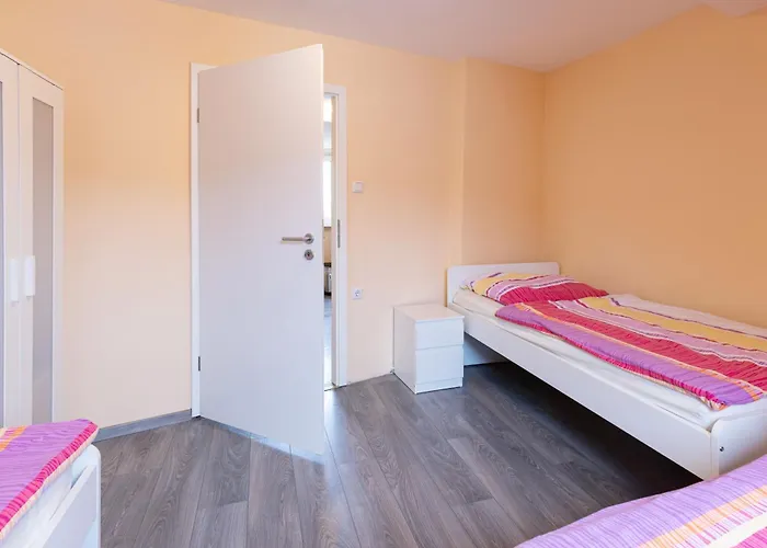 W4-8 Messe Monteurzimmer * Cologne