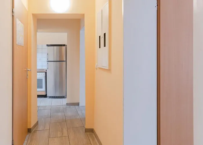 W4-8 Messe Monteurzimmer Apartman Köln