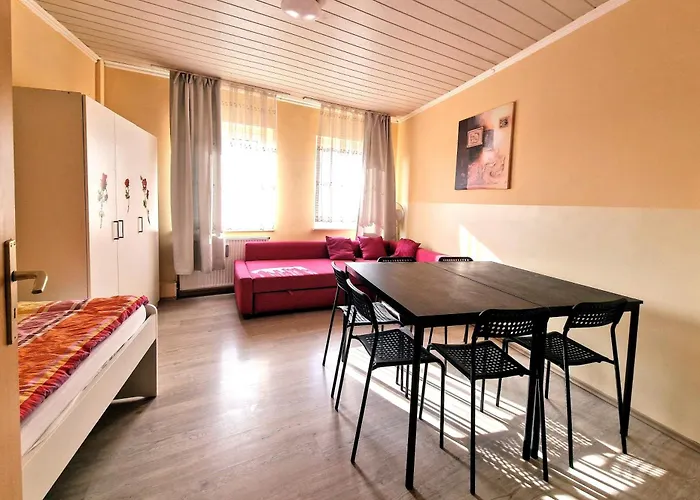 W4-8 Messe Monteurzimmer Cologne